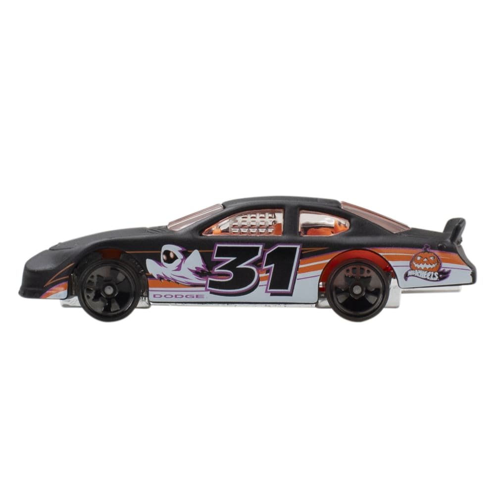 2026 Dodge Charger Stock Car Black: Image 4