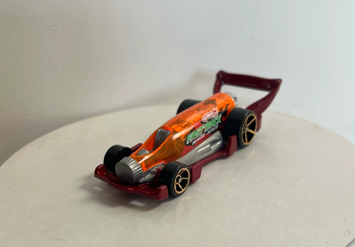2010 Carbonator Orange: No Package: Image 2