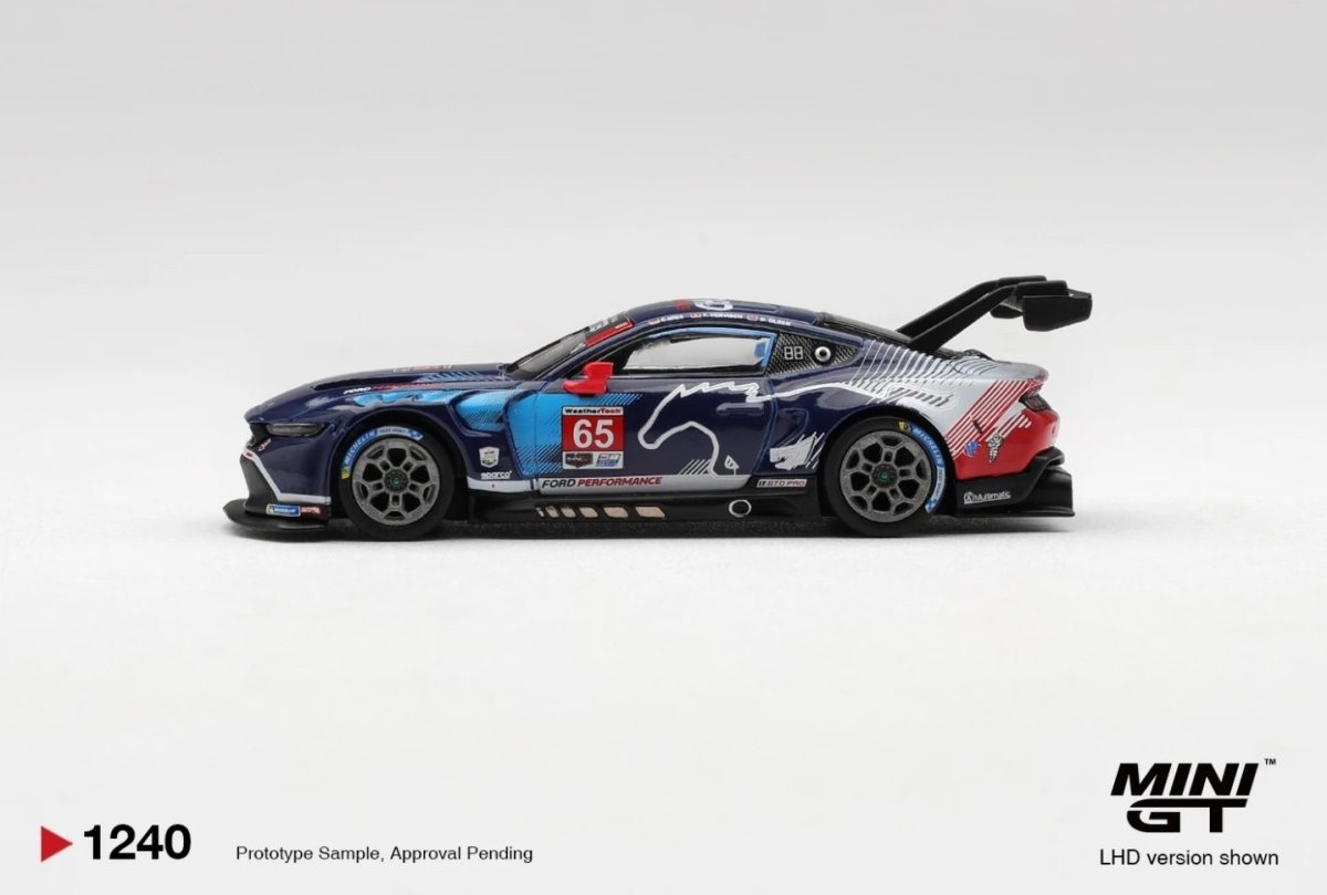 2026 Ford Mustang GT3 Multimatic Motorsports Blue: Image 2