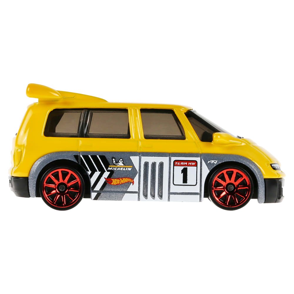 2026 Renault Espace F1 Yellow: Image 5