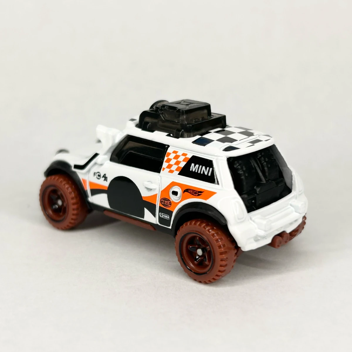 2026 Lil' Roar White: No Package: Image 4