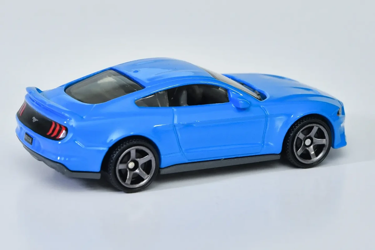 2026 19 Ford Mustang Coupe Blue: No Package: Image 5