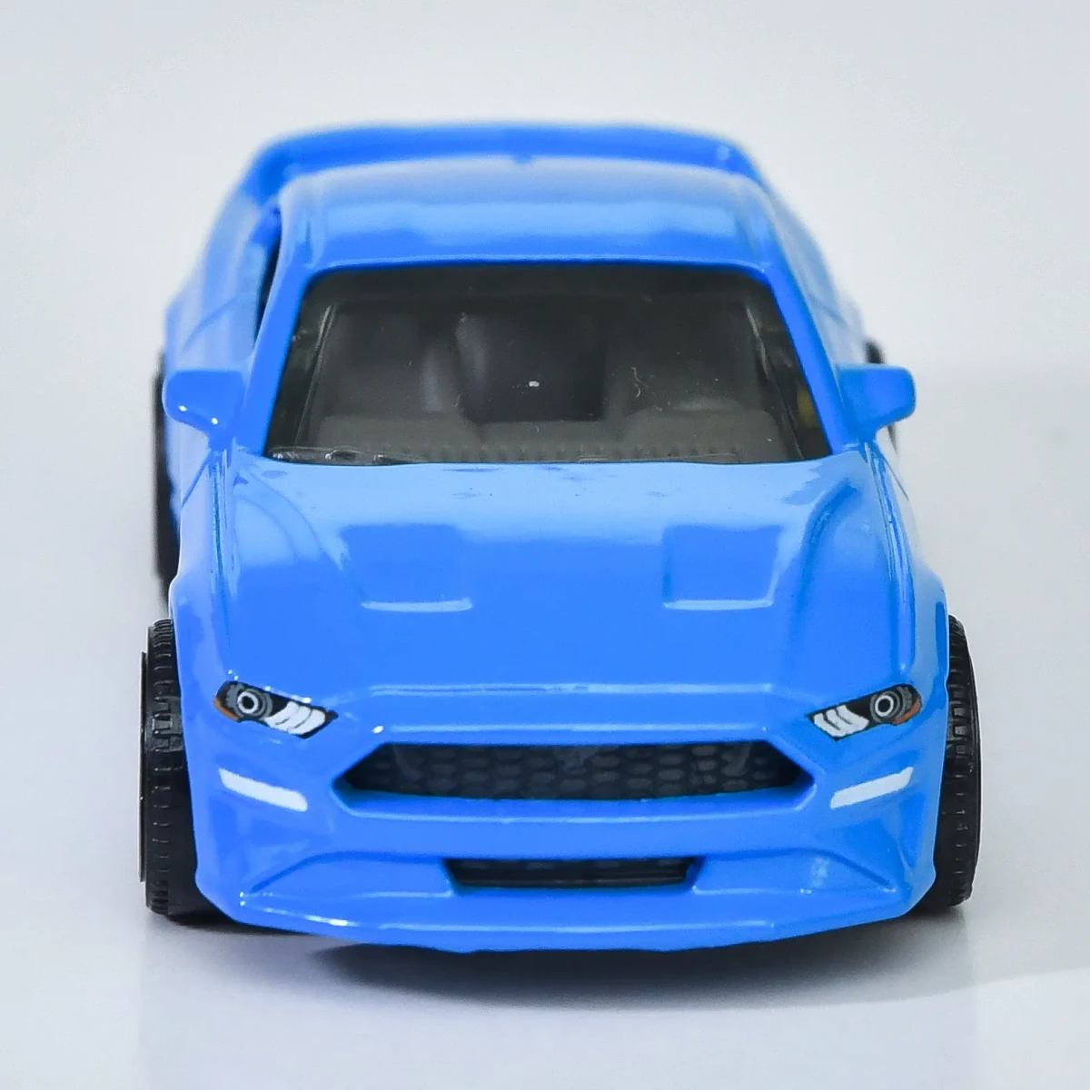 2026 19 Ford Mustang Coupe Blue: No Package: Image 7
