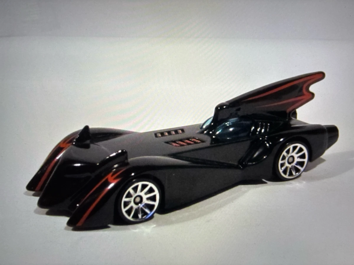 2010 Batmobile Black: Image 2