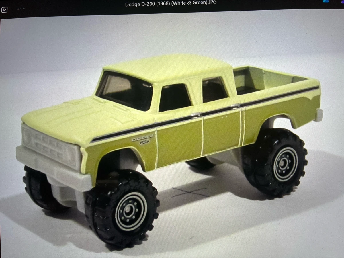 2019 68 Dodge D-200 Green: Image 3