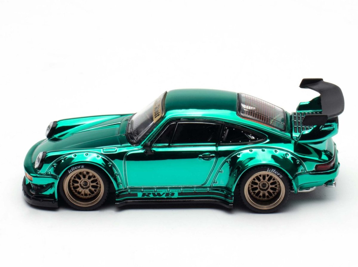 2026 RWB 930 Green: Image 3