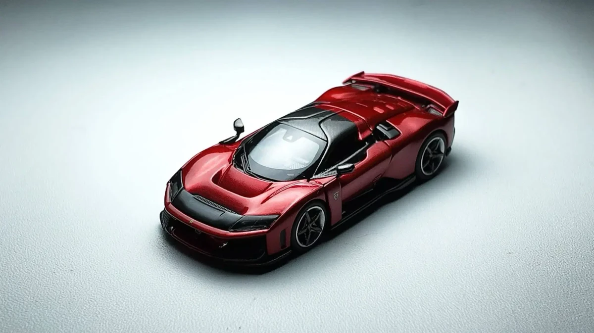 2026 Ferrari F80 Red: No Package: Image 9
