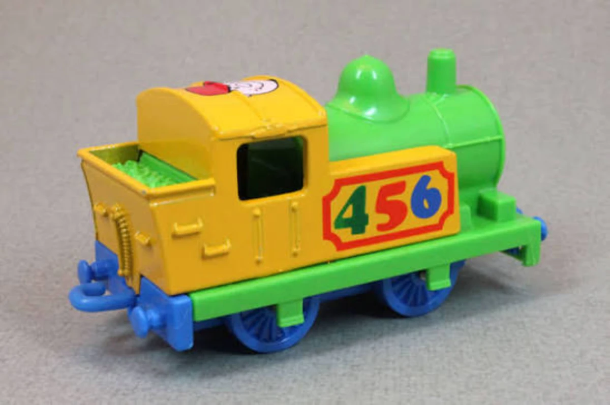 1990 0-4-0 Steam Loco Yellow: Image 2