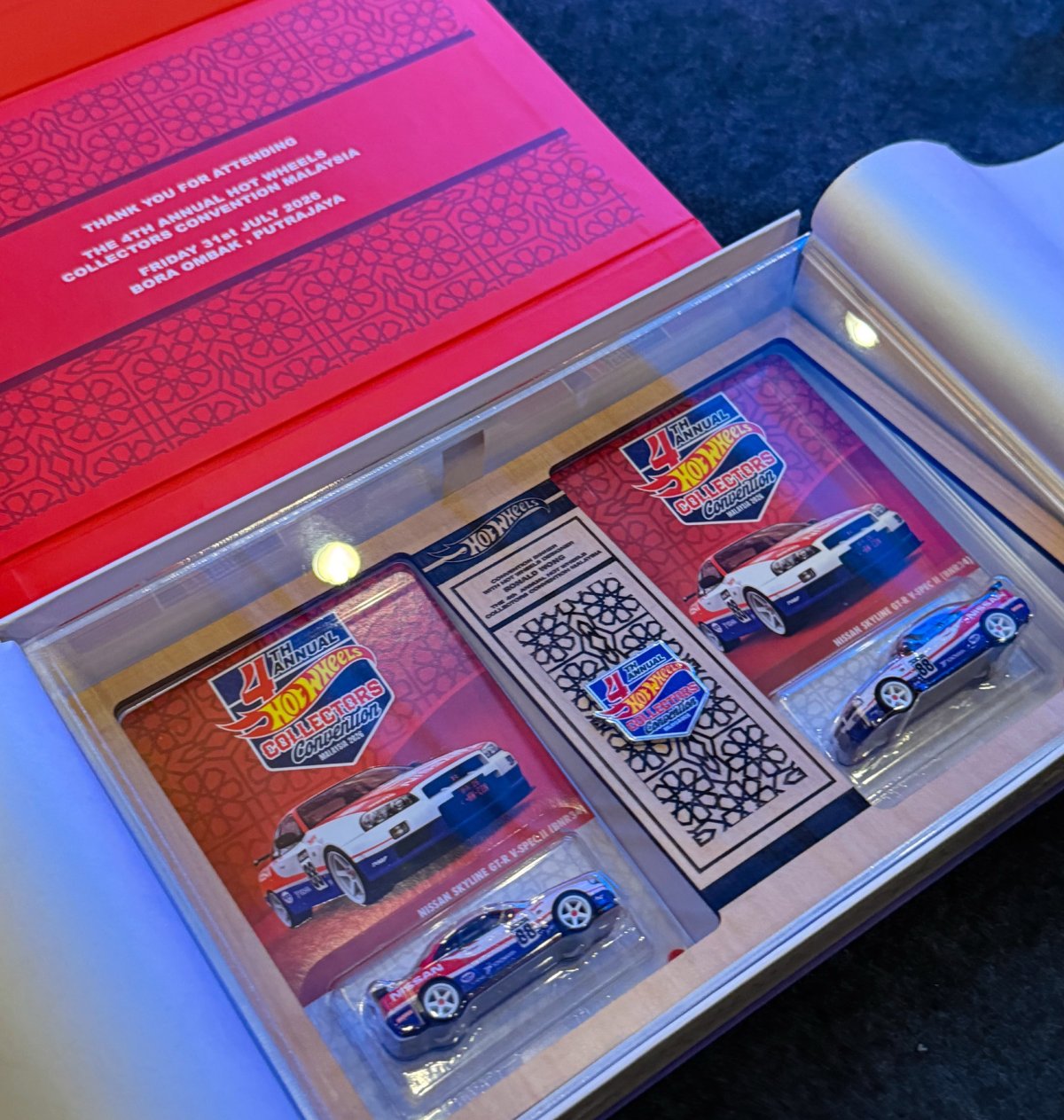 2026 Nissan Skyline GT-R V-Spec II (BNR34) Red: Image 2