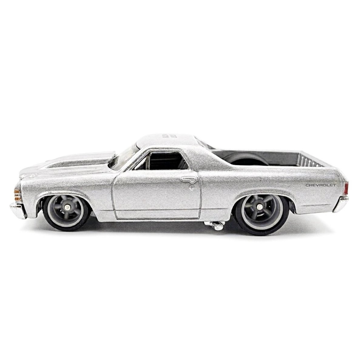 2026 71 El Camino Silver: Image 3