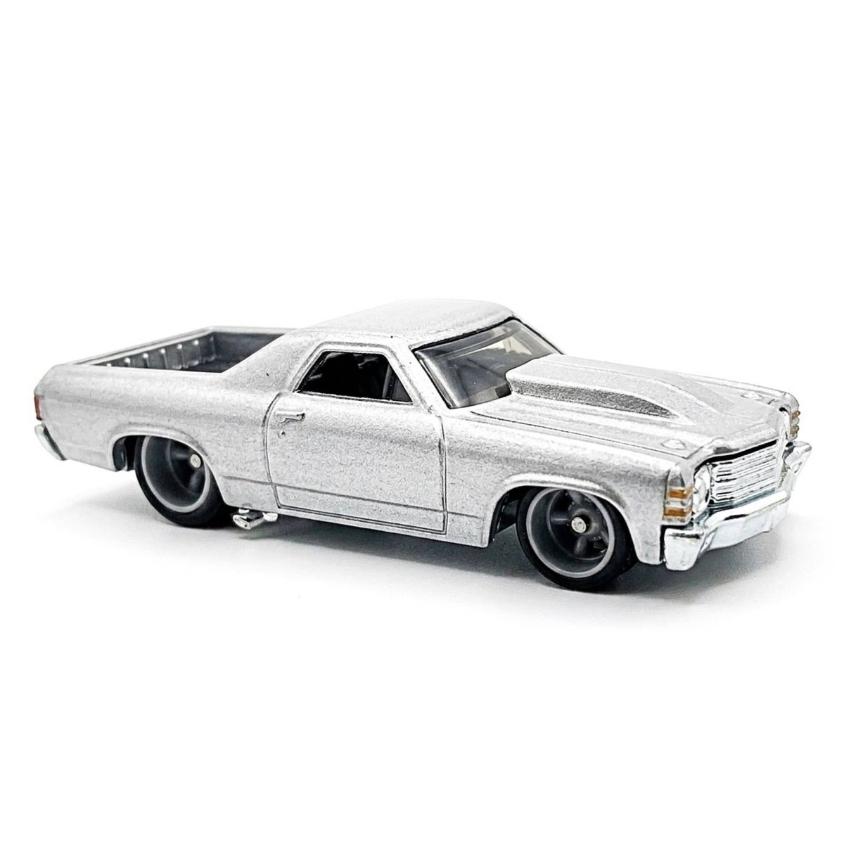 2026 71 El Camino Silver: Image 6
