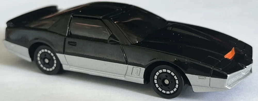 2002 Knight 2000 K.A.R.R. Black: Image 2