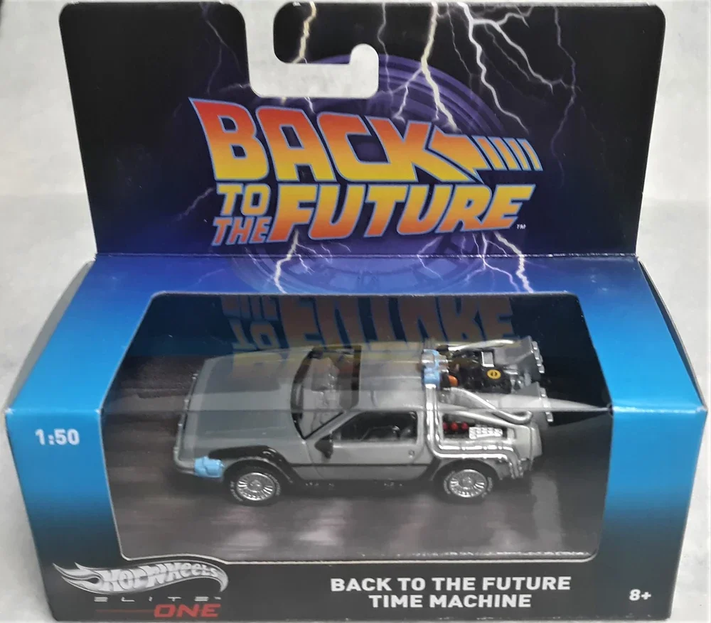 2014 Back to the Future Time Machine Grey: Image 2