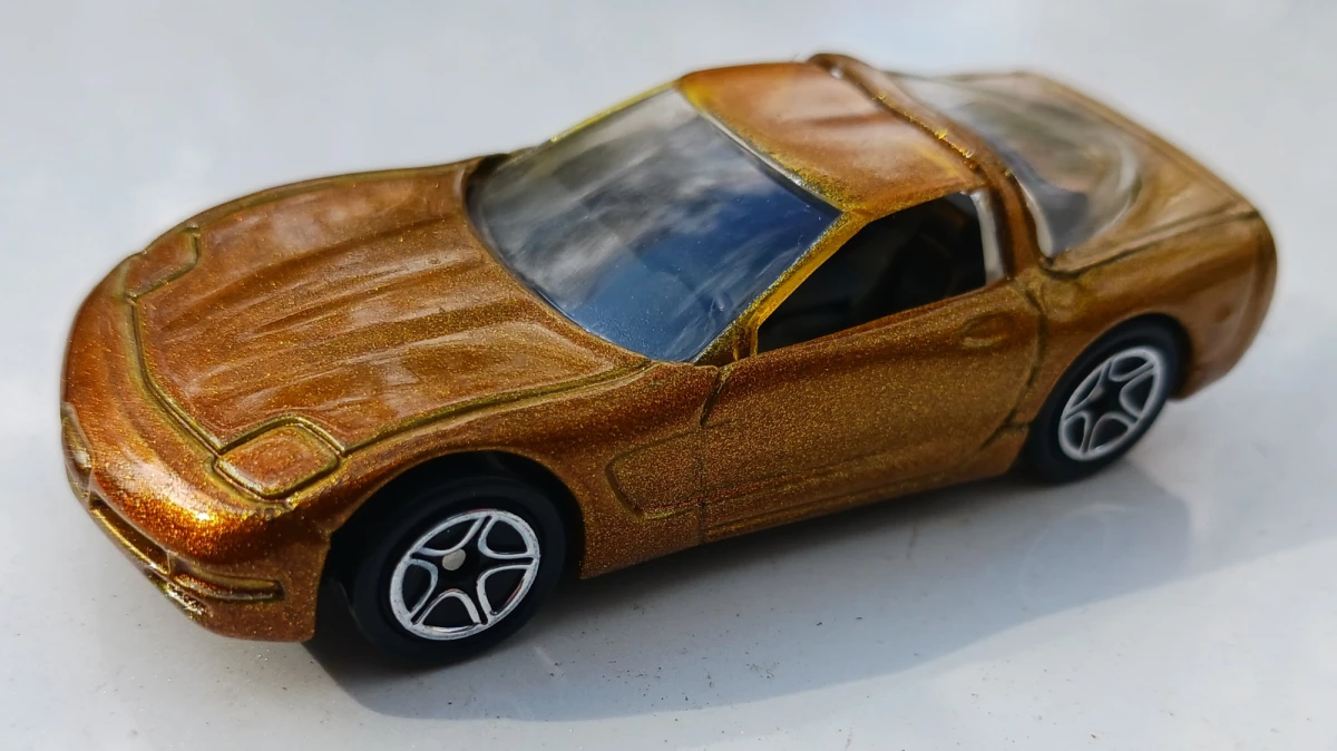 1997 97 Corvette Gold: Image 2