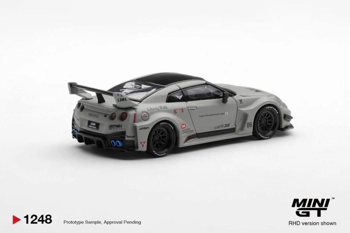 2026 Nissan LB-Silhouette Works GT 35GT-RR Ver.1 Grey: Image 3