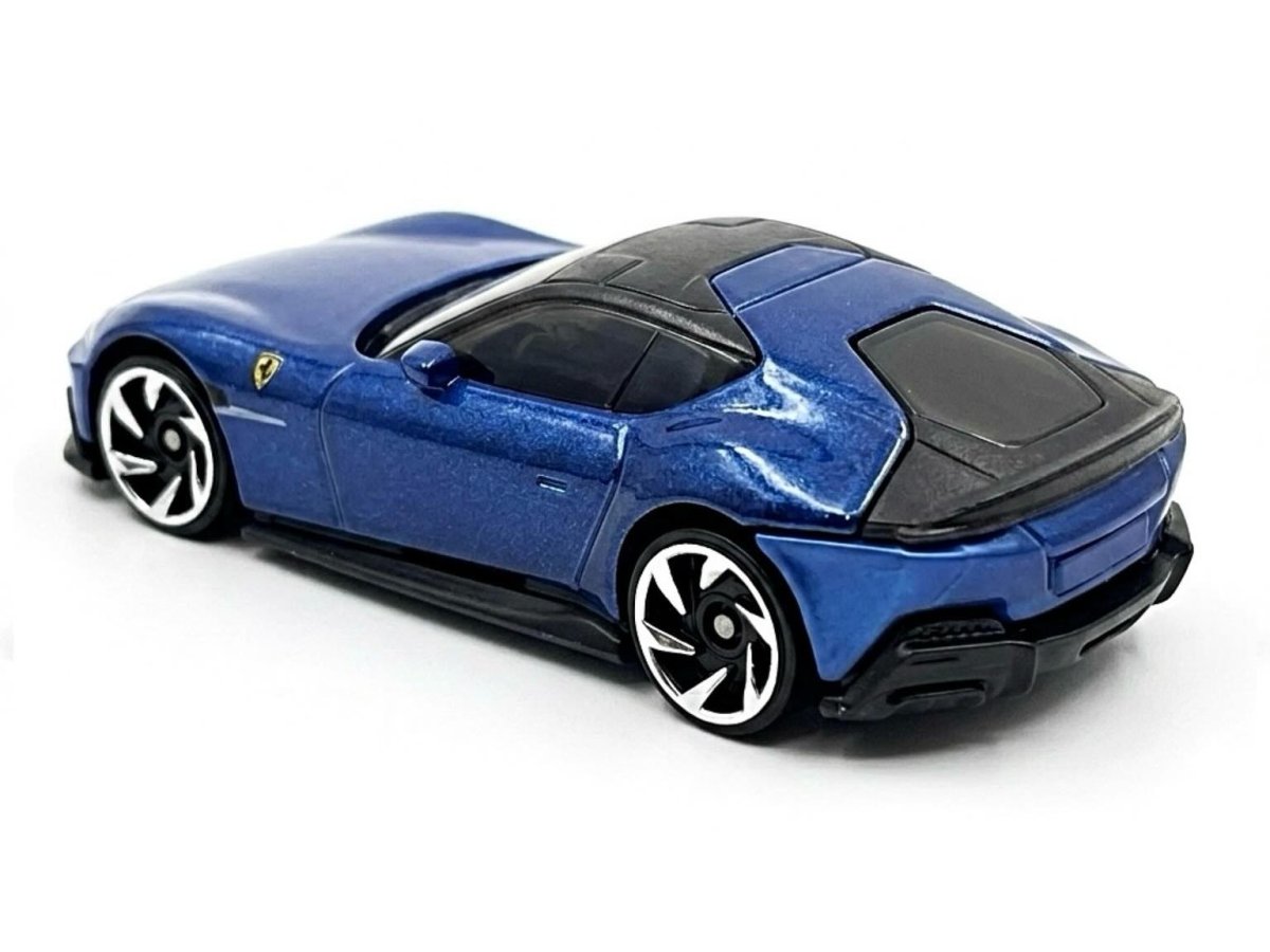2026 Ferrari 12Cilindri Blue: Image 4