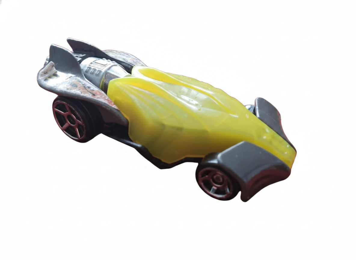 2006 Clawful Yellow: Image 2