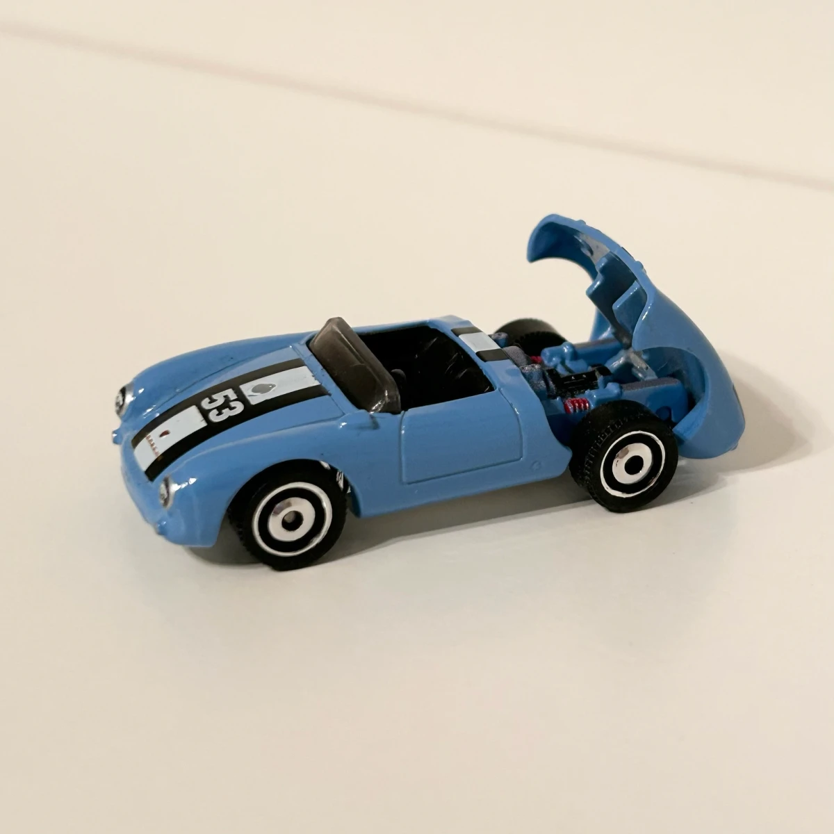 2025 1955 Porsche 550 Spyder Blue: Image 2