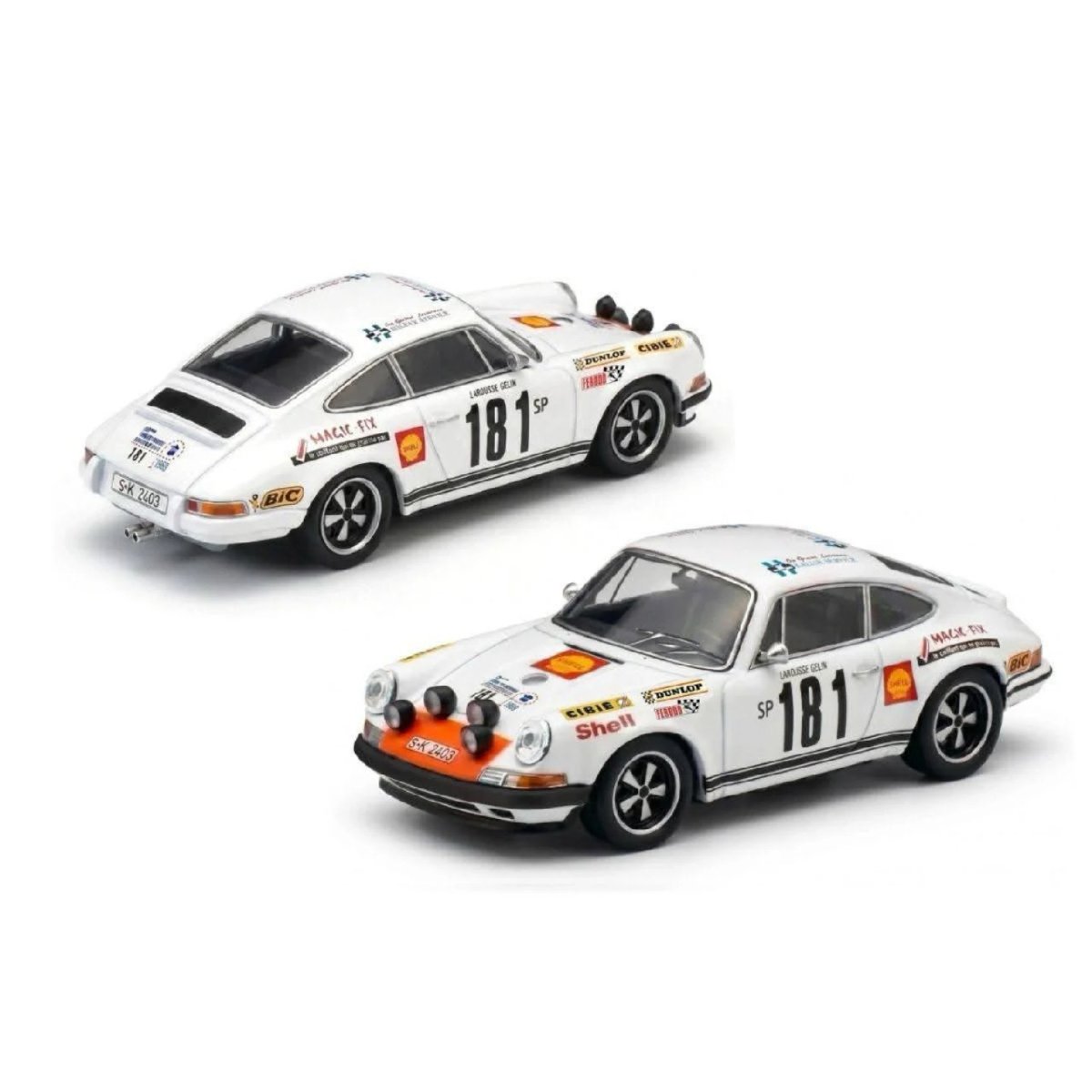 2026 Singer White: Image 2