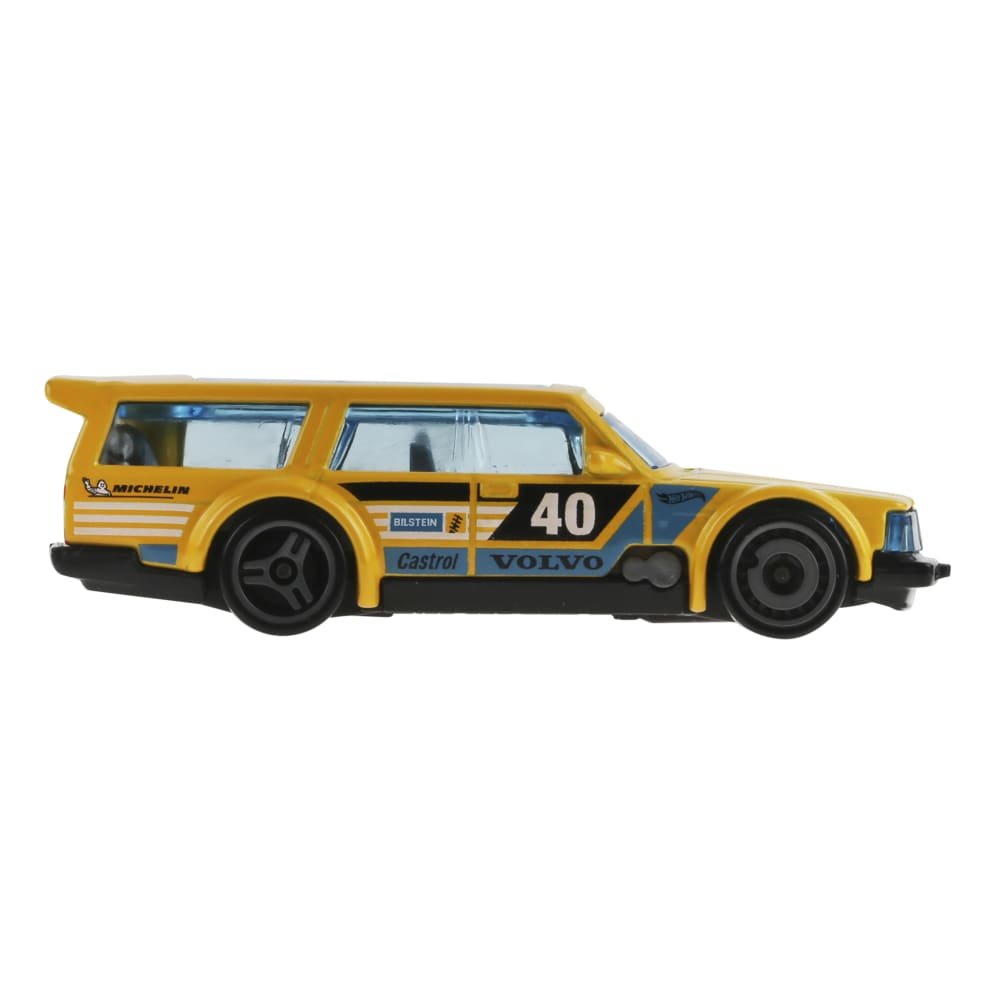 2026 Volvo 240 Drift Wagon Yellow: Image 5