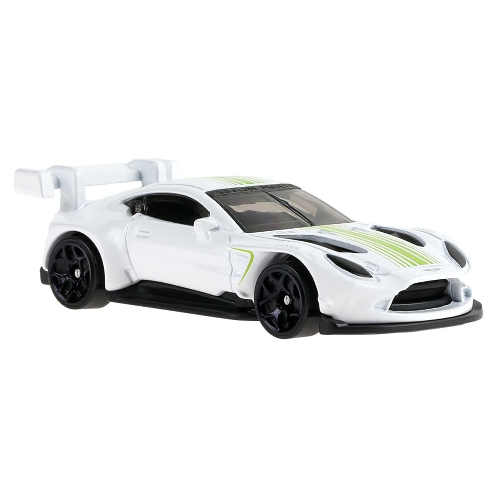2026 2024 Aston Martin Vantage GT3 White: Image 6