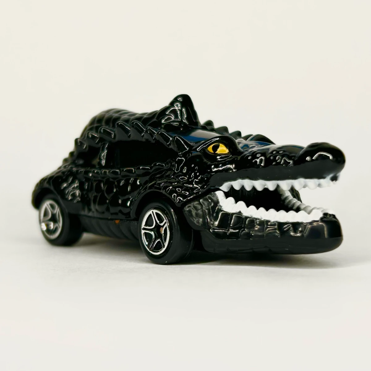 1998 Alligator Black: No Package: Image 4
