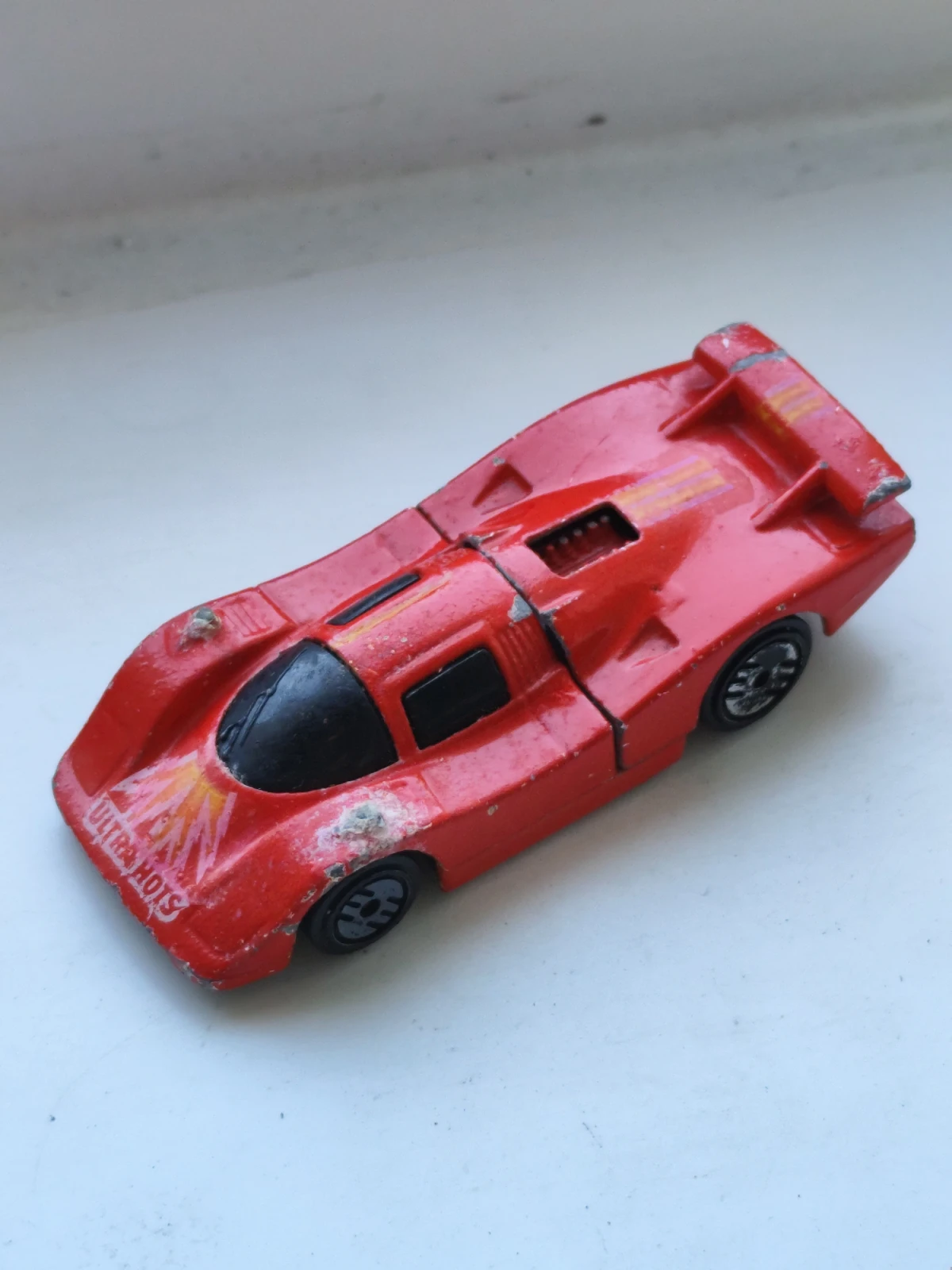 1988 Sol-Aire CX4 Red: Image 2