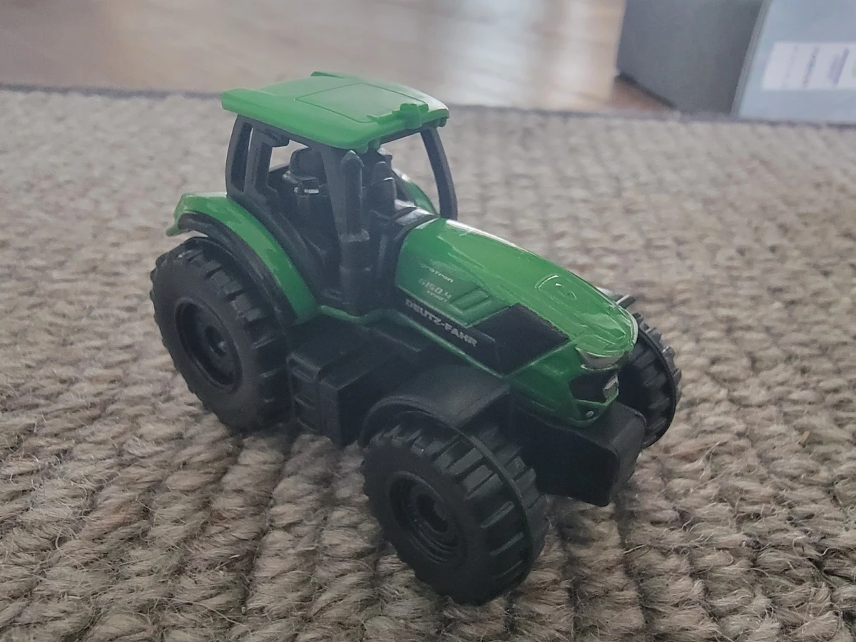 2026 Deutz-Fahr 6150-4 Green: No Package: Image 3