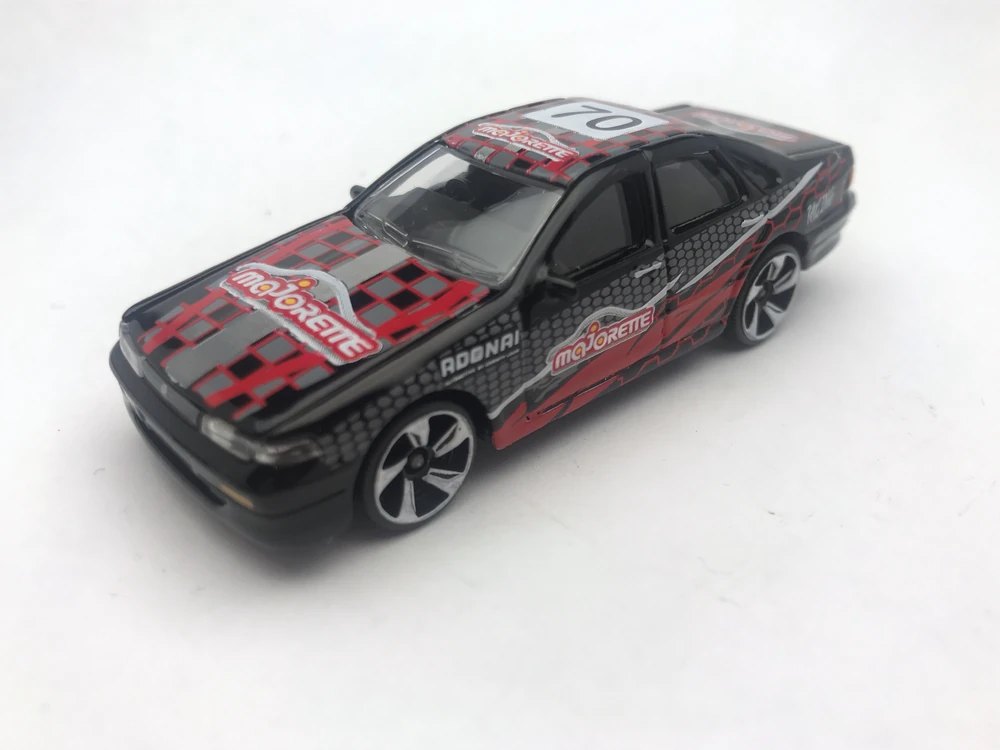 2026 Nissan Cefiro A31: No package: Image 2