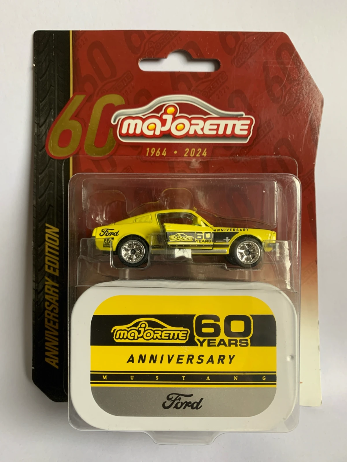 2024 Ford Mustang Yellow: Blister: Image 2