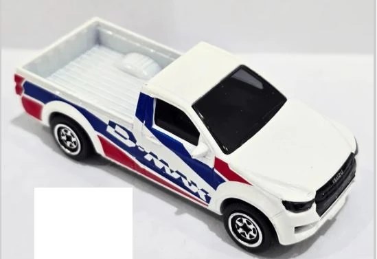 2024 Isuzu D-Max White: No package: Image 2