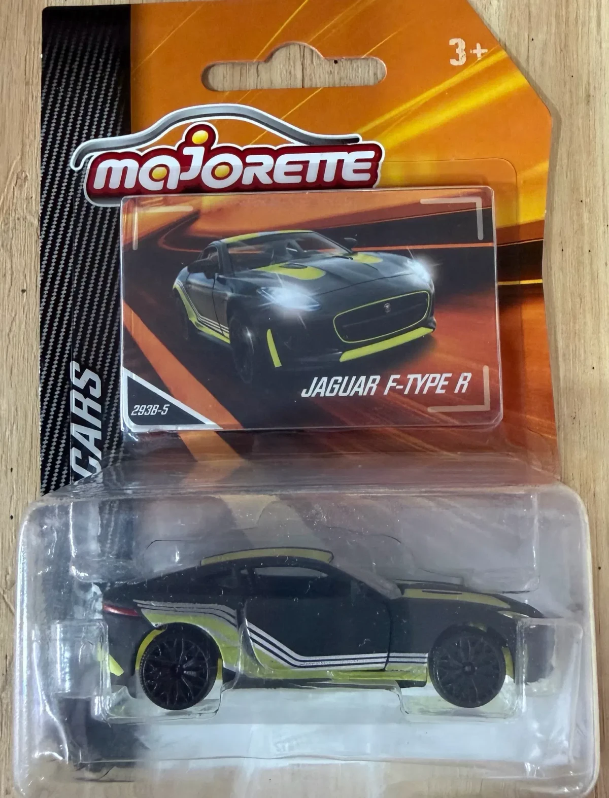 2024 Jaguar F-Type Black: Blister: Image 2