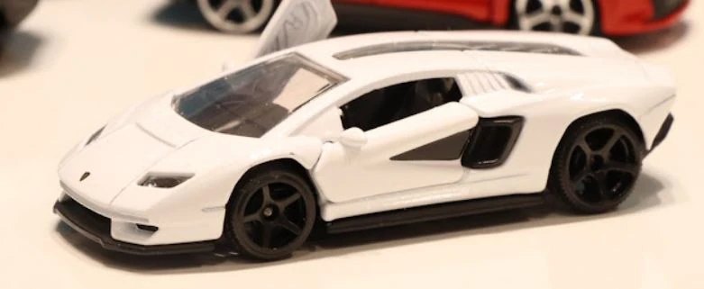 2024 Premium Cars White: No package: Image 2