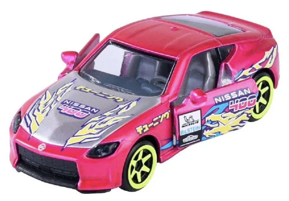 2024 Nissan Z Pink: No package: Image 2