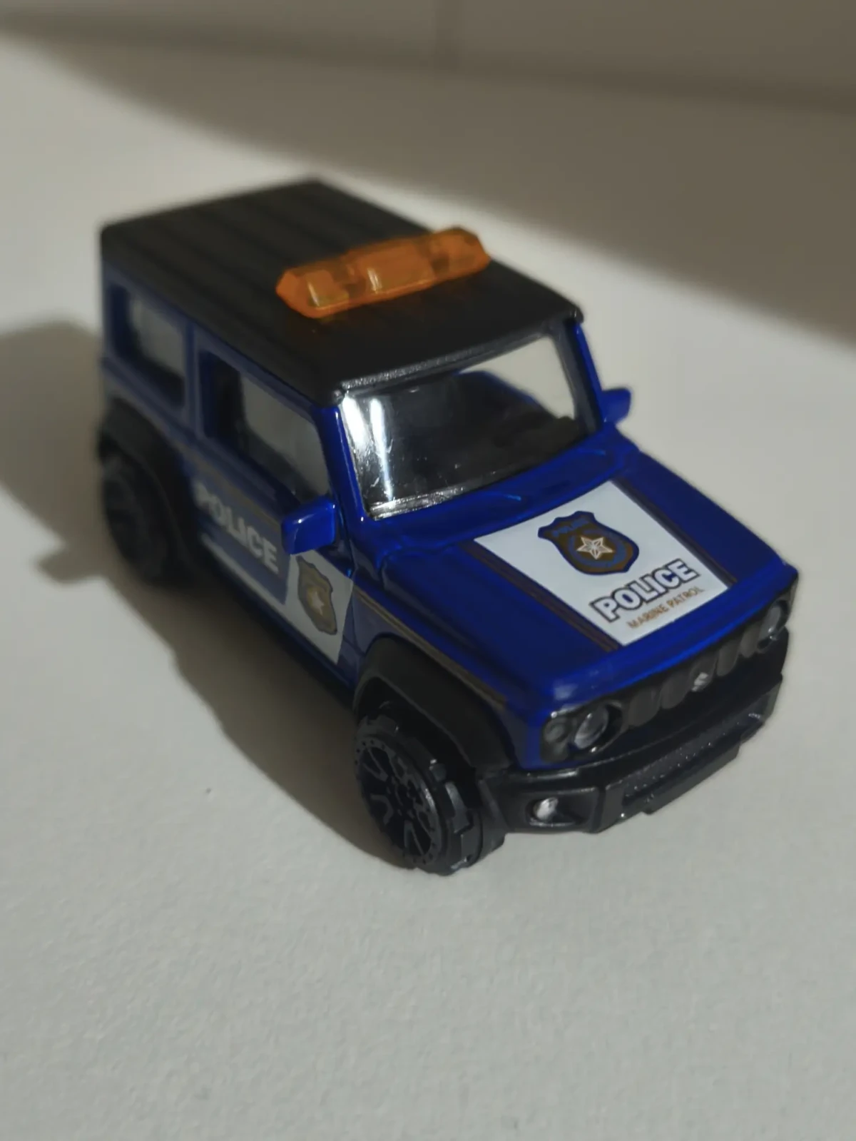 2024 Suzuki Jimny Blue: No Package: Image 3