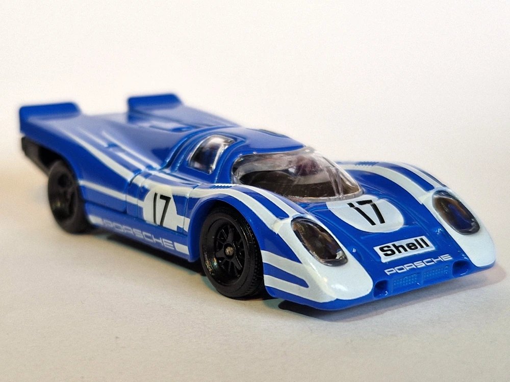 2024 Porsche 917 Blue: No package: Image 2