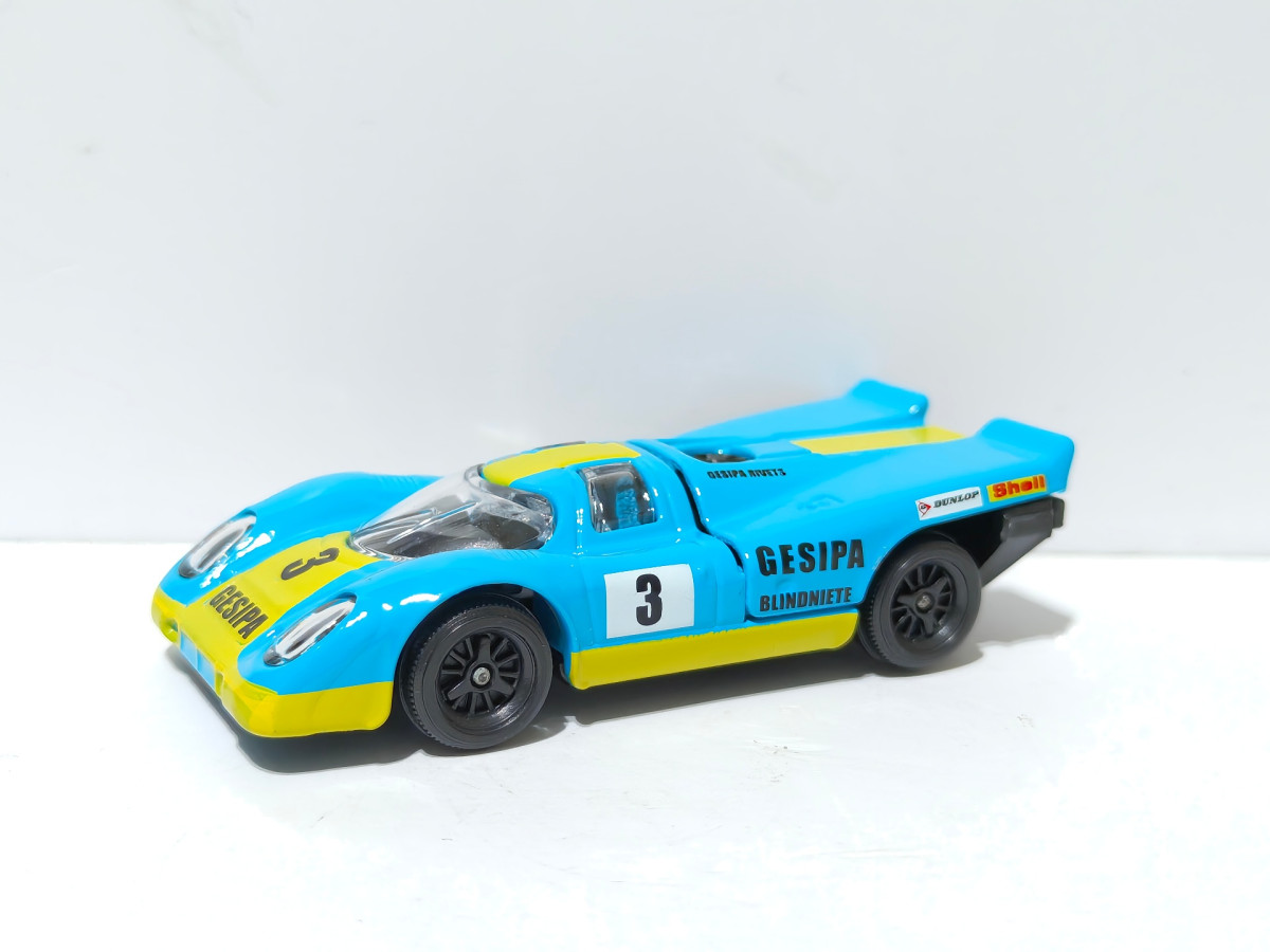 2022 Porsche 917 Blue: No Package: Image 2