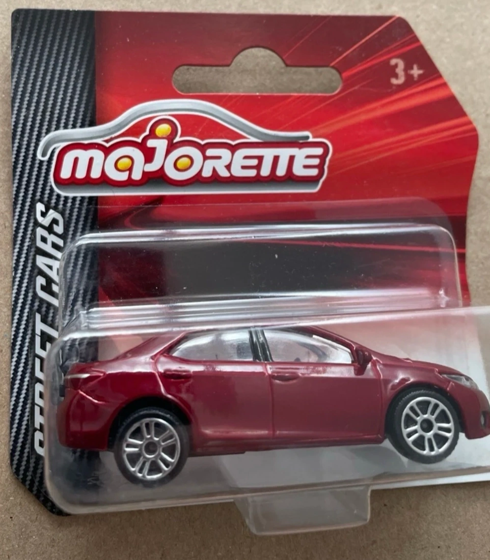 2022 Toyota Corolla Altis Red: Blister: Image 2