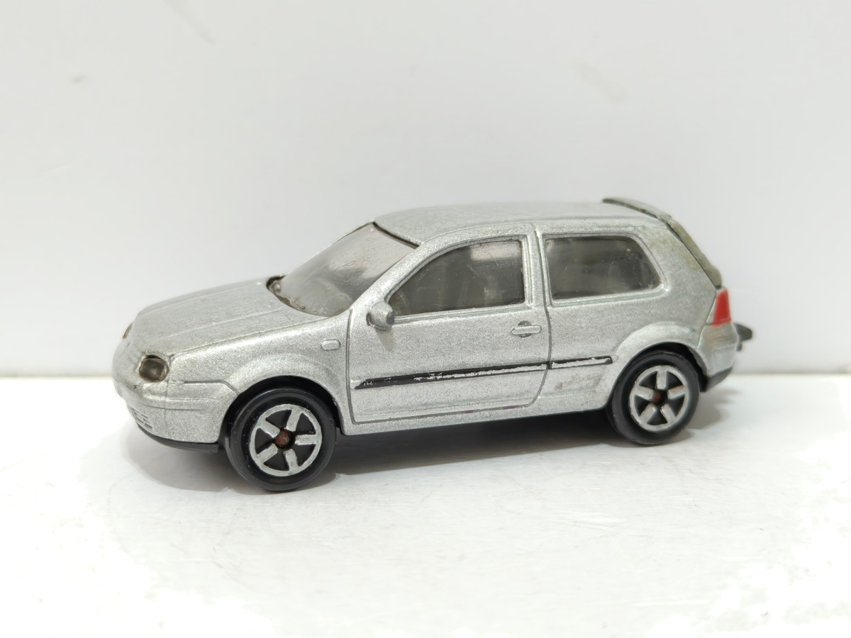 2000 Volkswagen Golf GTI (Mk IV) Silver: No Package: Image 2