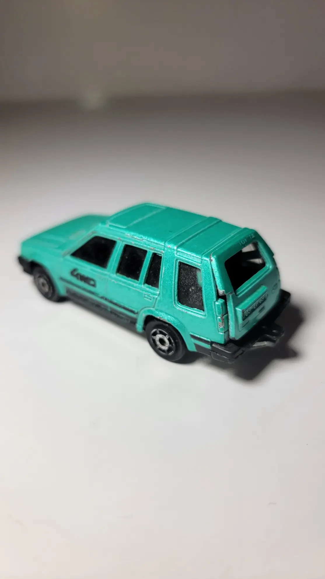 1986 Toyota 4WD Green: No Package: Image 3