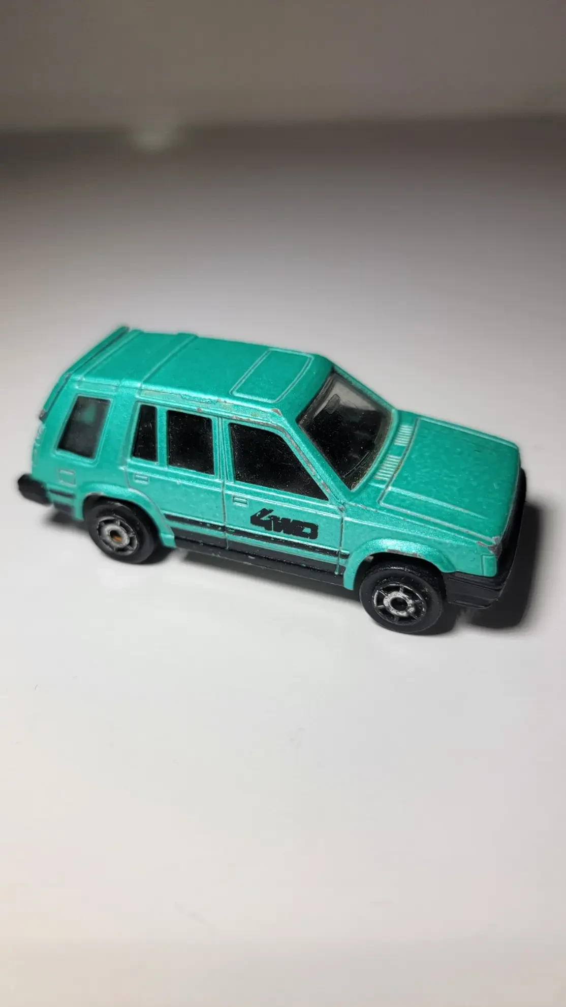 1986 Toyota 4WD Green: No Package: Image 2