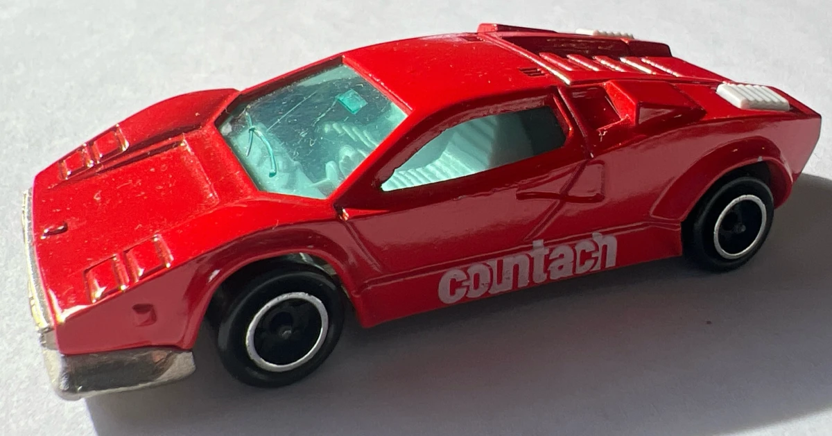 1981 Lamborghini Countach Red: No Package: Image 2