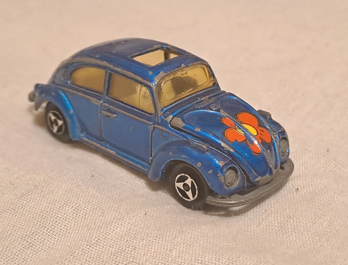 1972 Volkswagen 1302 Blue: No Package: Image 2