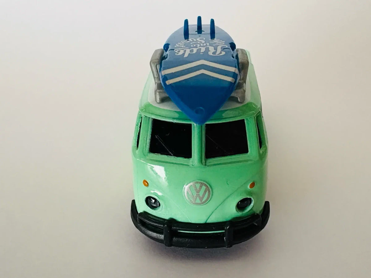 2025 Volkswagen T1 Teal: No Package: Image 3