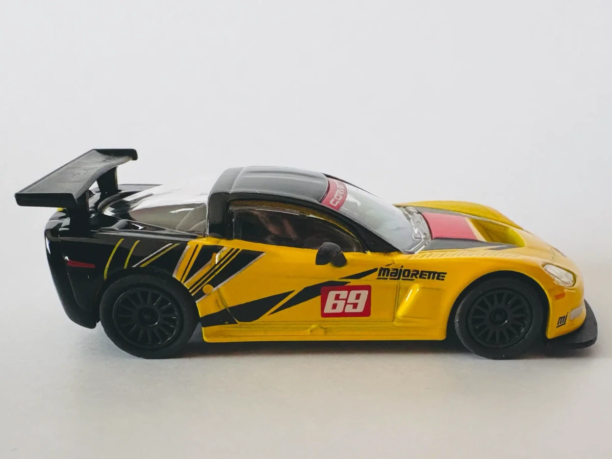 2025 2005 Chevrolet Corvette C6R Yellow: No Package: Image 4