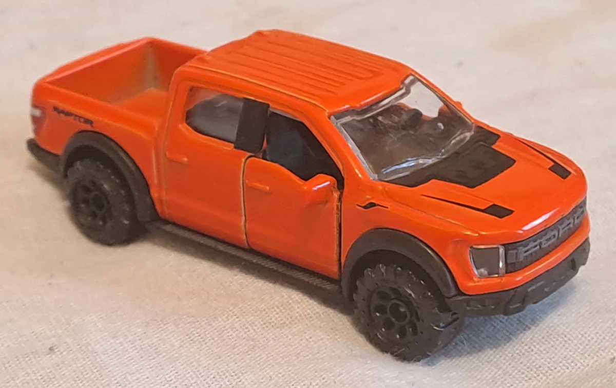 2024 Ford F-150 Raptor Orange: Image 2