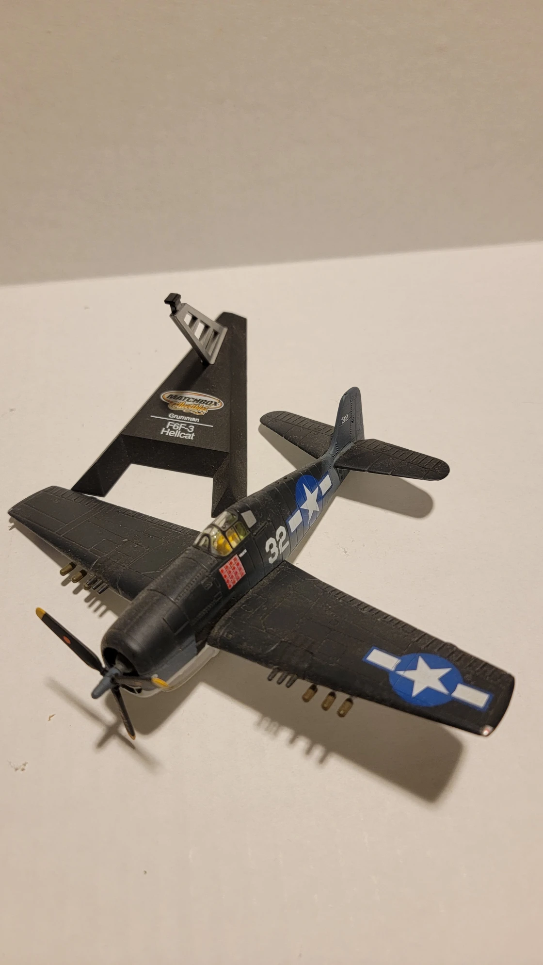 2001 Grumman F6F-3 Hellcat Black: No Package: Image 2