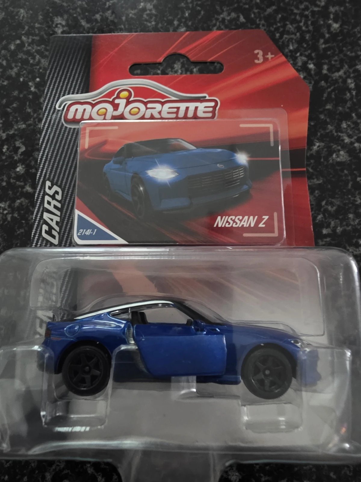 2024 Nissan Z Blue: Blister: Image 2