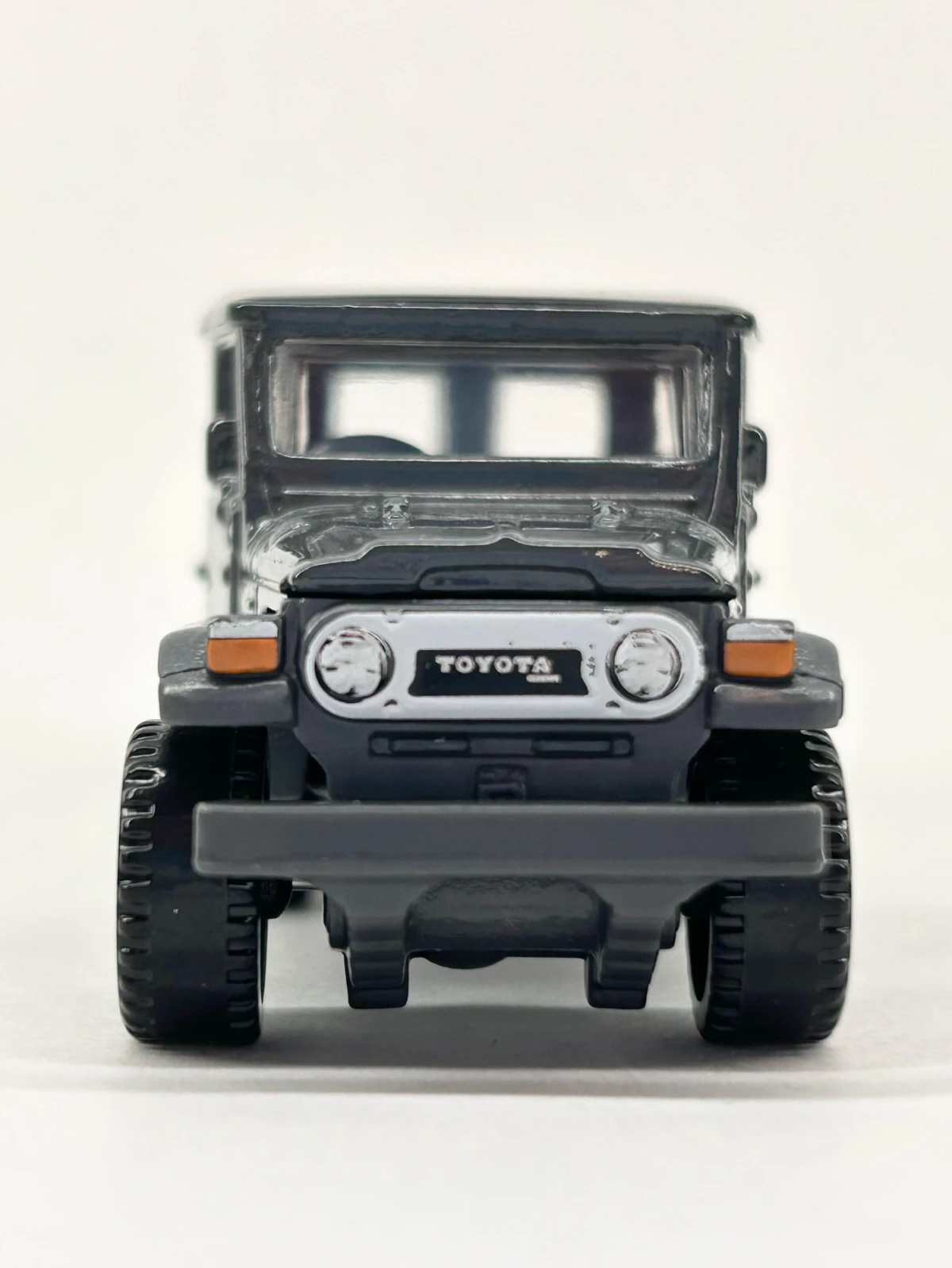 2026 1968 Toyota Land Cruiser FJ40 Grey: No Package: Image 3