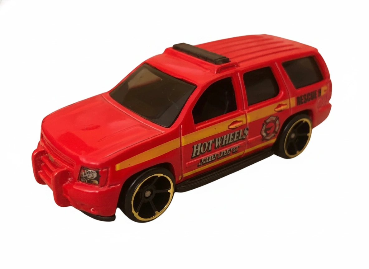 2009 07 Chevy Tahoe Red: Image 2